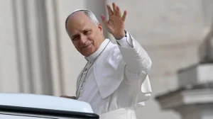 Feriados por visita papal: Gobierno en espera de confirmación del Vaticano